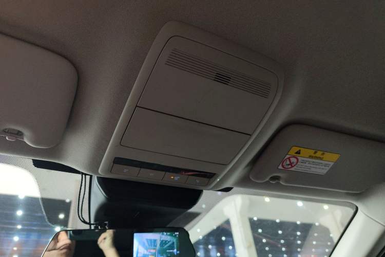 Used Mazda 3 Axela 2021 1.5L Automatic ZhiMei Edition Headliner