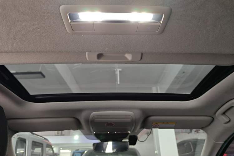 Used Mazda 3 Axela 2021 2.0L Automatic ZhiXuan Edition Headliner