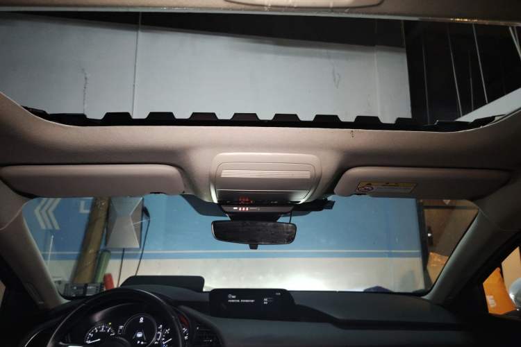 Used Mazda 3 Axela 2021 2.0L Automatic Zhi Rui Edition Headliner