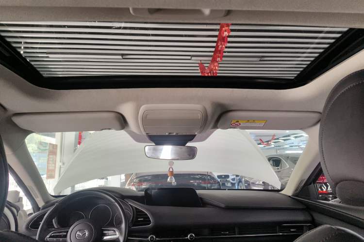 Used Mazda 3 Axela 2021 2.0L Automatic Zhiyao Edition Headliner
