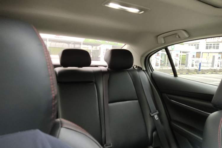 Used Mazda 3 Axela 2021 2.0L Automatic ZhiXuan Edition Headliner