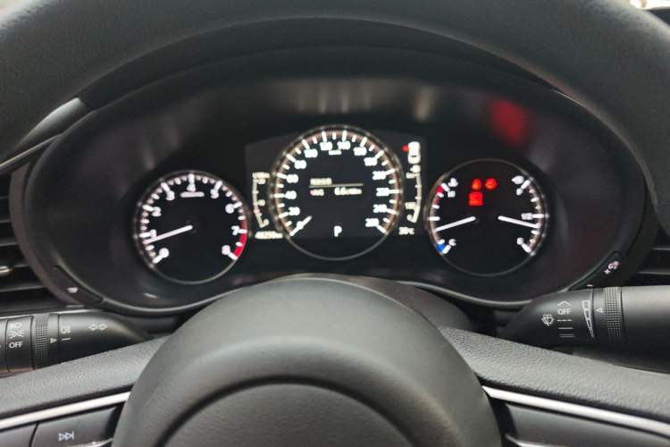 Used Mazda 3 Axela 2021 2.0L Automatic Zhiqing Edition Instrument Cluster