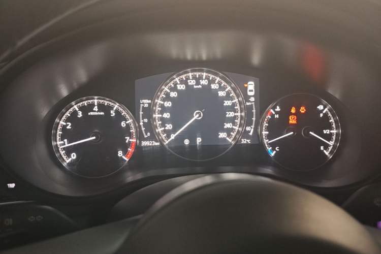 Used Mazda 3 Axela 2021 2.0L Automatic Zhiyao Edition Instrument Cluster