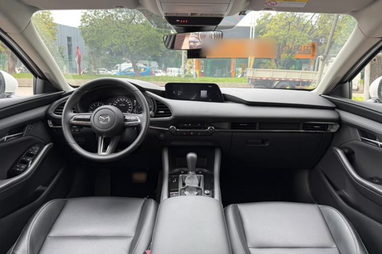 Used Mazda 3 Axela 2021 2.0L Automatic ZhiXuan Edition Interior 1