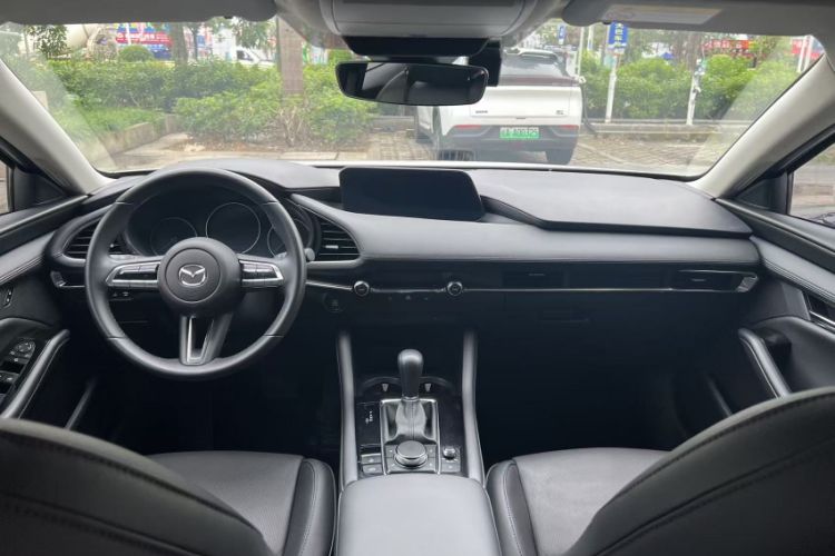 Used Mazda 3 Axela 2021 2.0L Automatic Zhiya Edition Interior 1