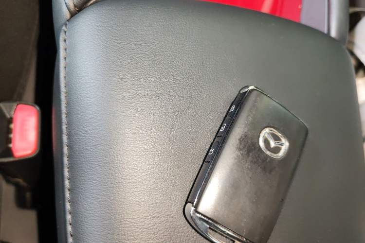 Used Mazda 3 Axela 2021 1.5L Automatic ZhiMei Edition Interior 1