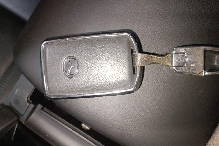 Used Mazda 3 Axela 2021 2.0L Automatic Zhiya Edition Interior 1