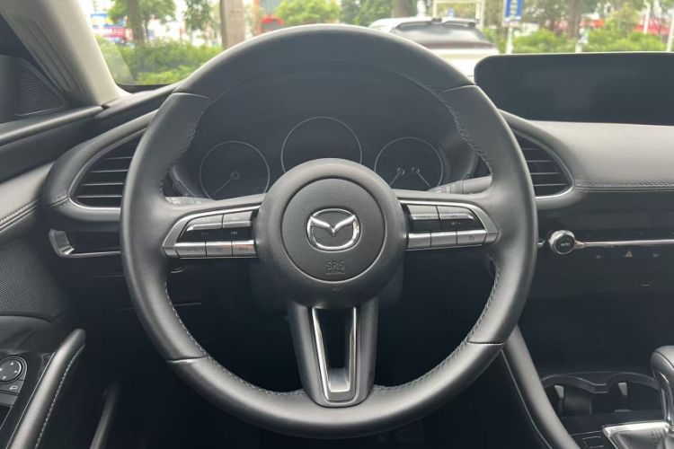 Used Mazda 3 Axela 2021 2.0L Automatic Zhiya Edition Interior 2