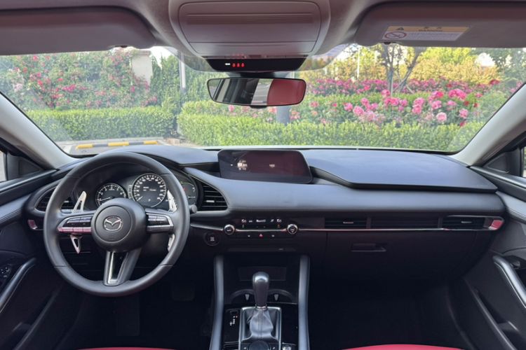 Used Mazda 3 Axela 2021 2.0L Automatic ZhiXuan Edition Interior 3