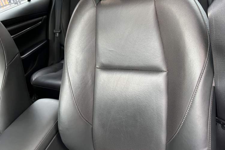 Used Mazda 3 Axela 2021 2.0L Automatic ZhiXuan Edition Interior 3