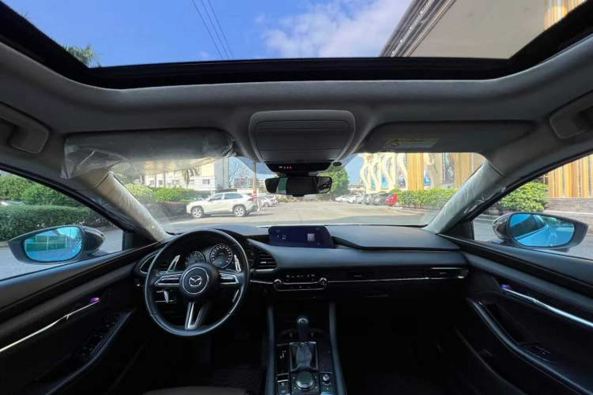 Used Mazda 3 Axela 2021 2.0L Automatic ZhiXuan Edition Interior 5