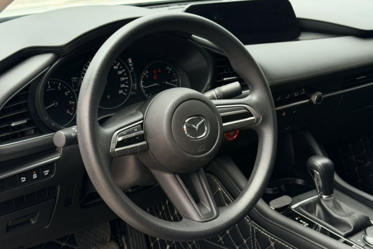 Used Mazda 3 Axela 2021 1.5L Automatic ZhiMei Edition Interior 6