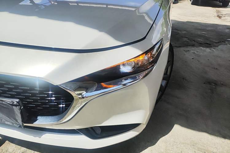 Used Mazda 3 Axela 2021 2.0L Automatic ZhiXuan Edition Left Front Headlight