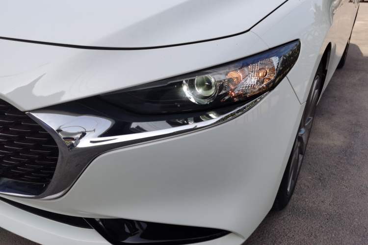 Used Mazda 3 Axela 2021 2.0L Automatic Zhiya Edition Left Front Headlight