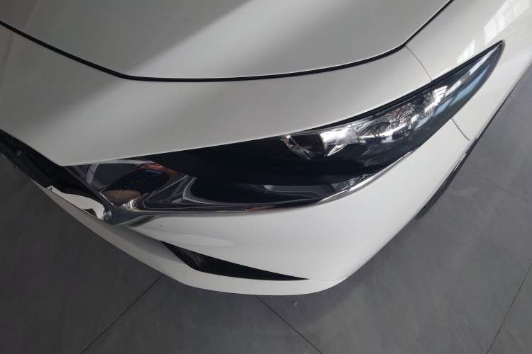 Used Mazda 3 Axela 2021 2.0L Automatic ZhiXuan Edition Left Front Headlight