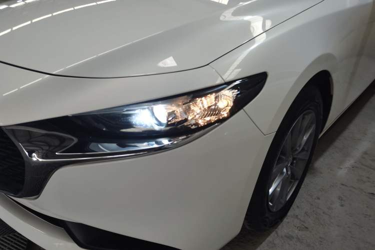 Used Mazda 3 Axela 2021 2.0L Automatic Zhiqing Edition Left Front Headlight