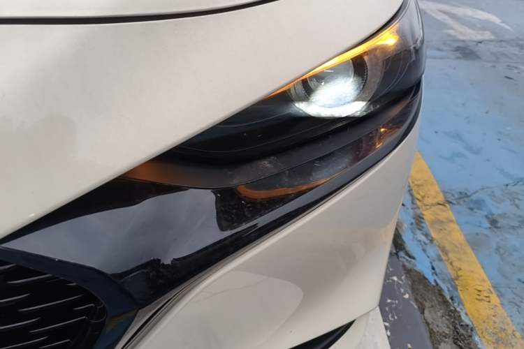 Used Mazda 3 Axela 2021 2.0L Automatic Zhiya Edition Left Front Headlight