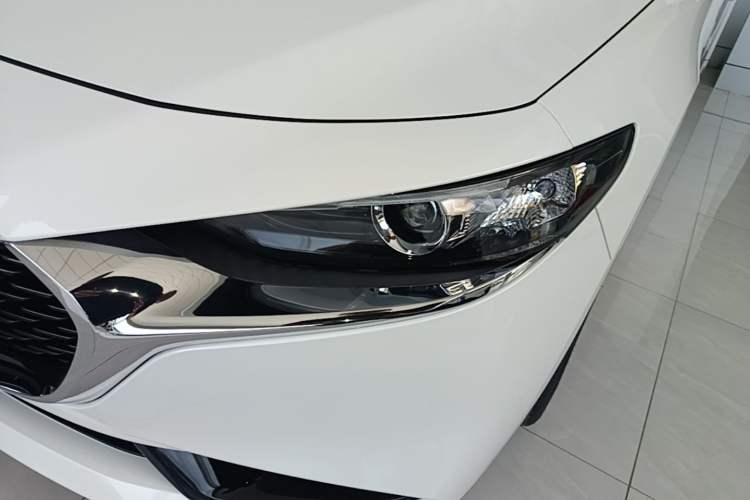 Used Mazda 3 Axela 2021 2.0L Automatic ZhiXuan Edition Left Front Headlight