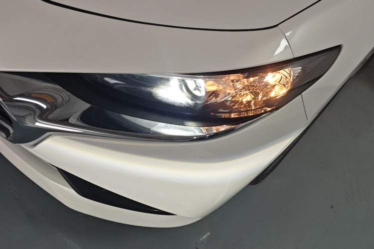 Used Mazda 3 Axela 2021 2.0L Automatic ZhiXuan Edition Left Front Headlight