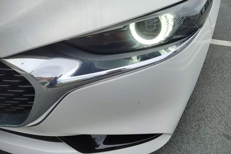 Used Mazda 3 Axela 2021 2.0L Automatic ZhiXuan Edition Left Front Headlight