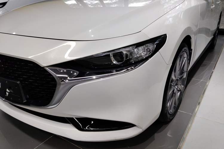 Used Mazda 3 Axela 2021 2.0L Automatic Zhiya Edition Left Front Headlight