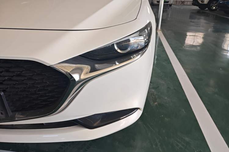 Used Mazda 3 Axela 2021 2.0L Automatic ZhiXuan Edition Left Front Headlight