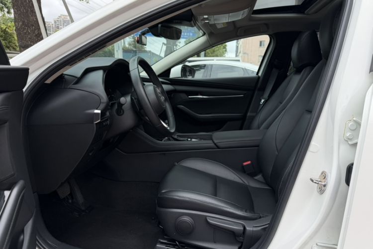 Used Mazda 3 Axela 2021 2.0L Automatic ZhiXuan Edition Left Front Seat