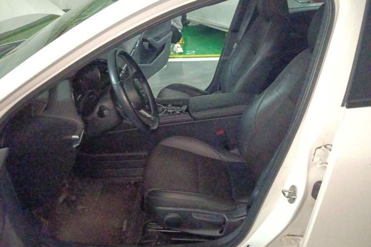 Used Mazda 3 Axela 2021 2.0L Automatic Zhiya Edition Left Front Seat