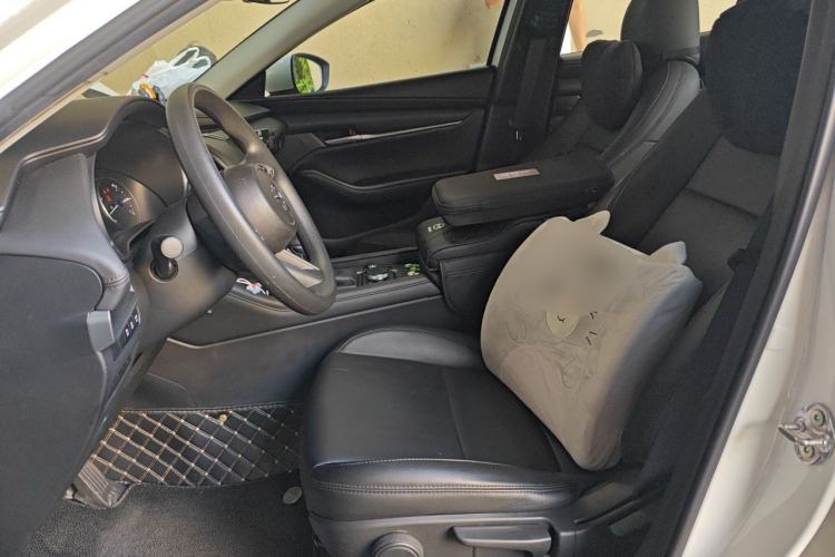 Used Mazda 3 Axela 2021 1.5L Automatic ZhiMei Edition Left Front Seat