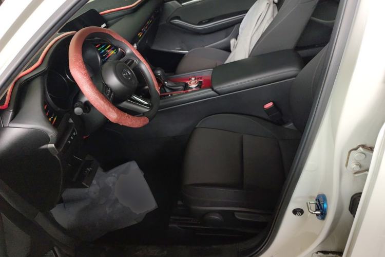 Used Mazda 3 Axela 2021 1.5L Automatic ZhiMei Edition Left Front Seat