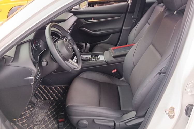 Used Mazda 3 Axela 2021 2.0L Automatic Zhiya Edition Left Front Seat