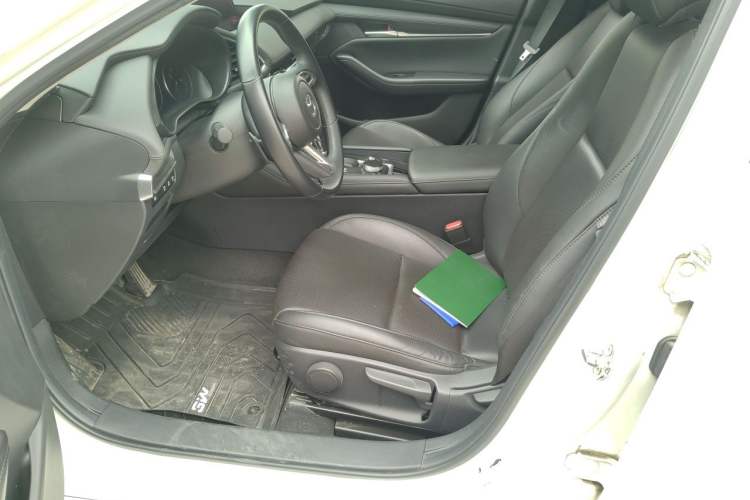 Used Mazda 3 Axela 2021 2.0L Automatic Zhiya Edition Left Front Seat