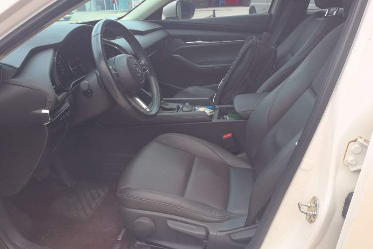 Used Mazda 3 Axela 2021 2.0L Automatic Zhiya Edition Left Front Seat