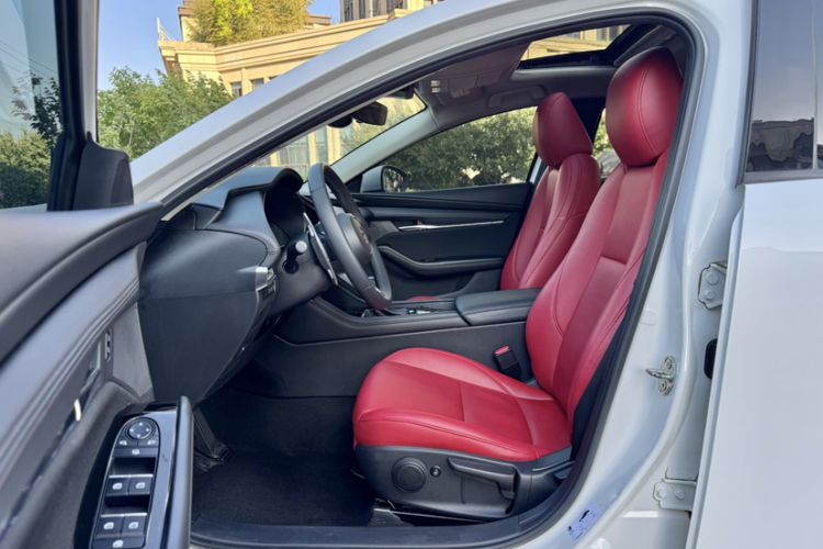 Used Mazda 3 Axela 2021 2.0L Automatic ZhiXuan Edition Left Front Seat