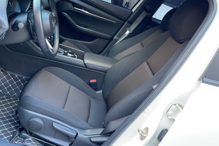 Used Mazda 3 Axela 2021 2.0L Automatic ZhiXuan Edition Left Front Seat