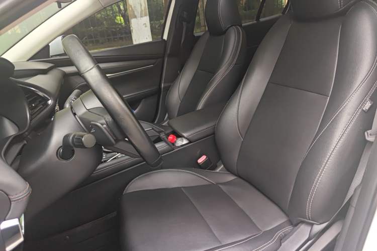 Used Mazda 3 Axela 2021 2.0L Automatic ZhiXuan Edition Left Front Seat
