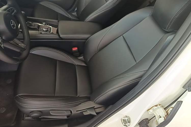 Used Mazda 3 Axela 2021 2.0L Automatic ZhiXuan Edition Left Front Seat
