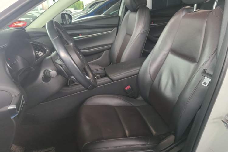Used Mazda 3 Axela 2021 2.0L Automatic Zhiya Edition Left Front Seat