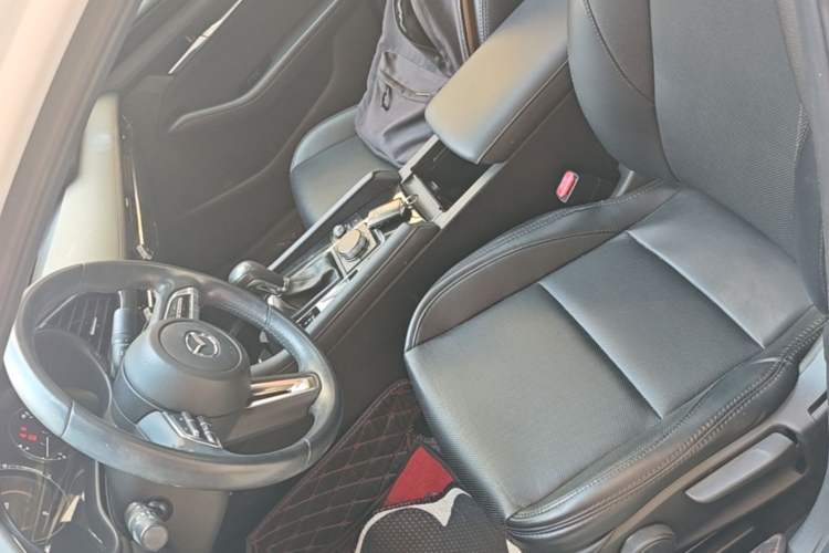 Used Mazda 3 Axela 2021 2.0L Automatic ZhiXuan Edition Left Front Seat