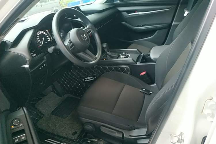 Used Mazda 3 Axela 2021 1.5L Automatic ZhiMei Edition Left Front Seat