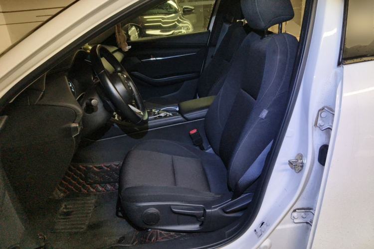 Used Mazda 3 Axela 2021 2.0L Automatic ZhiXuan Edition Left Front Seat