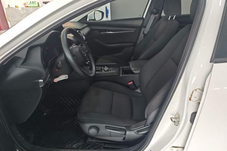 Used Mazda 3 Axela 2021 2.0L Automatic Zhiqing Edition Left Front Seat