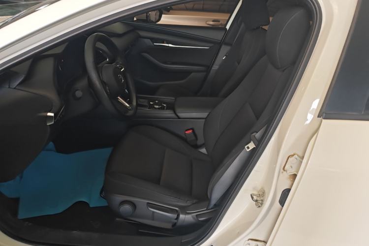 Used Mazda 3 Axela 2021 2.0L Automatic ZhiXuan Edition Left Front Seat