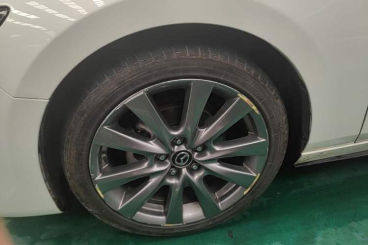 Used Mazda 3 Axela 2021 2.0L Automatic Zhiya Edition Left Front Wheel Hub