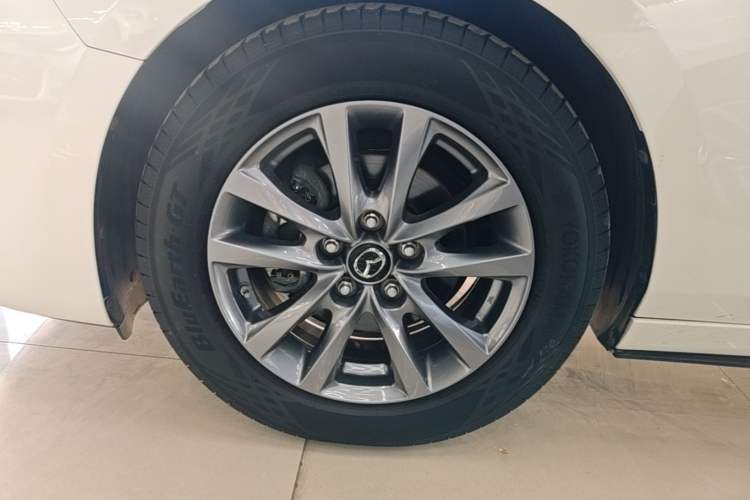 Used Mazda 3 Axela 2021 2.0L Automatic Zhiqing Edition Left Front Wheel Hub