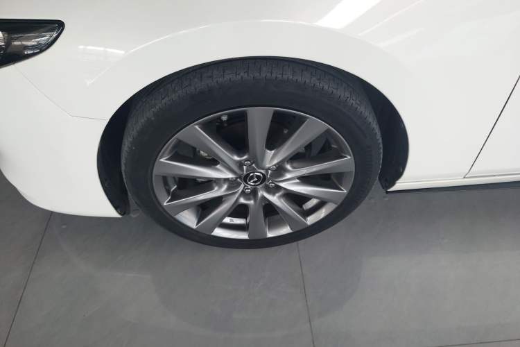 Used Mazda 3 Axela 2021 2.0L Automatic ZhiXuan Edition Left Front Wheel Hub