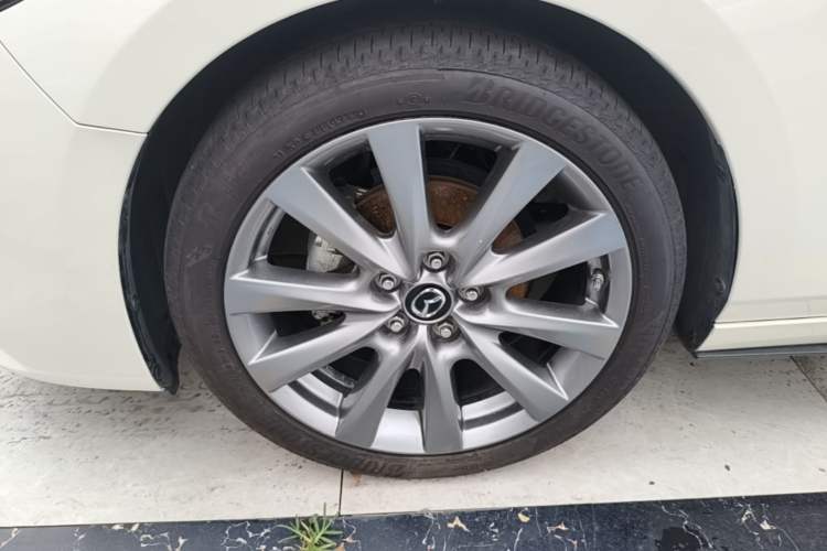 Used Mazda 3 Axela 2021 2.0L Automatic Zhiya Edition Left Front Wheel Hub