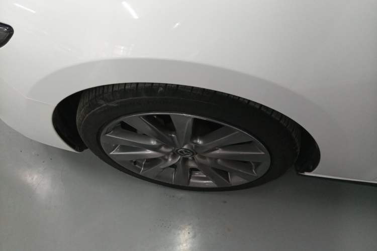 Used Mazda 3 Axela 2021 2.0L Automatic ZhiXuan Edition Left Front Wheel Hub