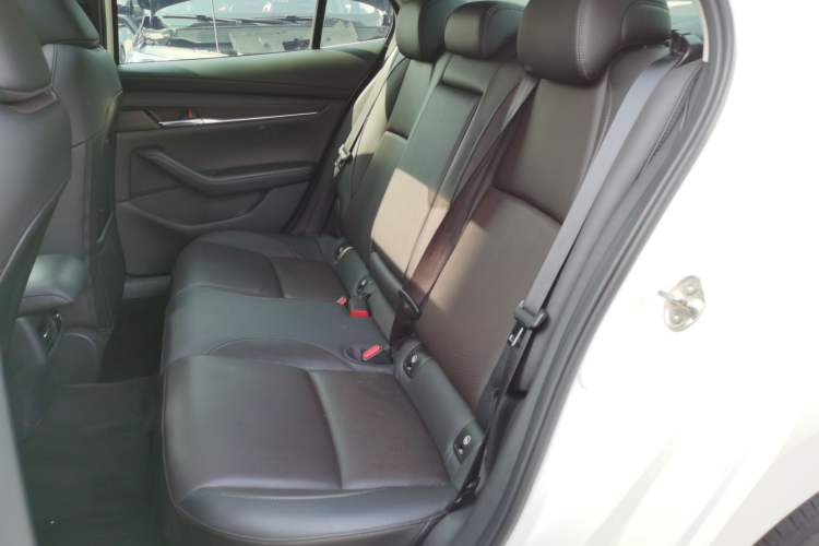 Used Mazda 3 Axela 2021 2.0L Automatic Zhiya Edition Left Rear Seat
