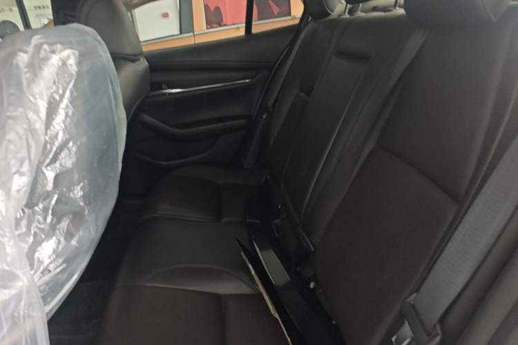 Used Mazda 3 Axela 2021 2.0L Automatic Zhiyao Edition Left Rear Seat
